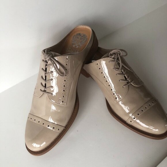 VINCE CAMUTO closed-toe tan patent leather slide/mule lace-up oxford look US 8M - Picture 1 of 15